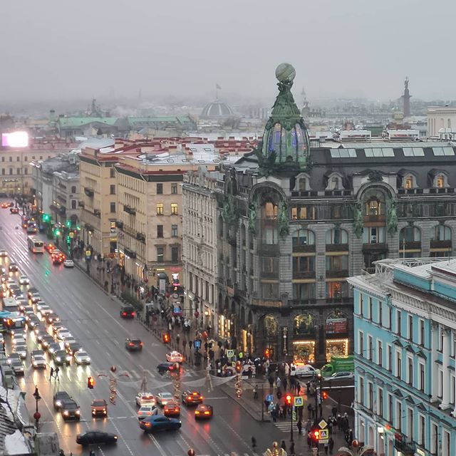 madam_erunda в LOOKY. . Невский с высоты пти...