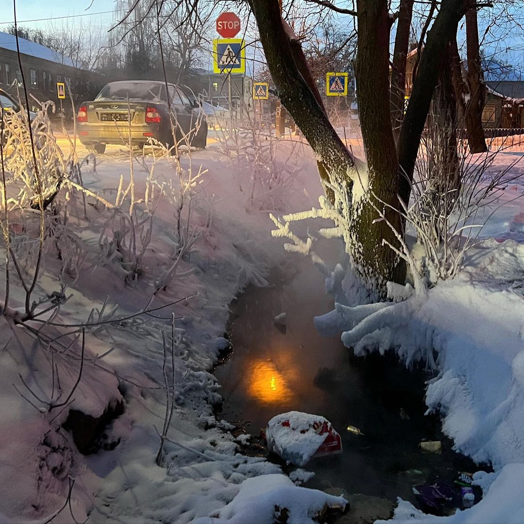 luba_melnik в LOOKY — Не замерзло и в -26. #ростоввеликий #жкх76 @yarregion