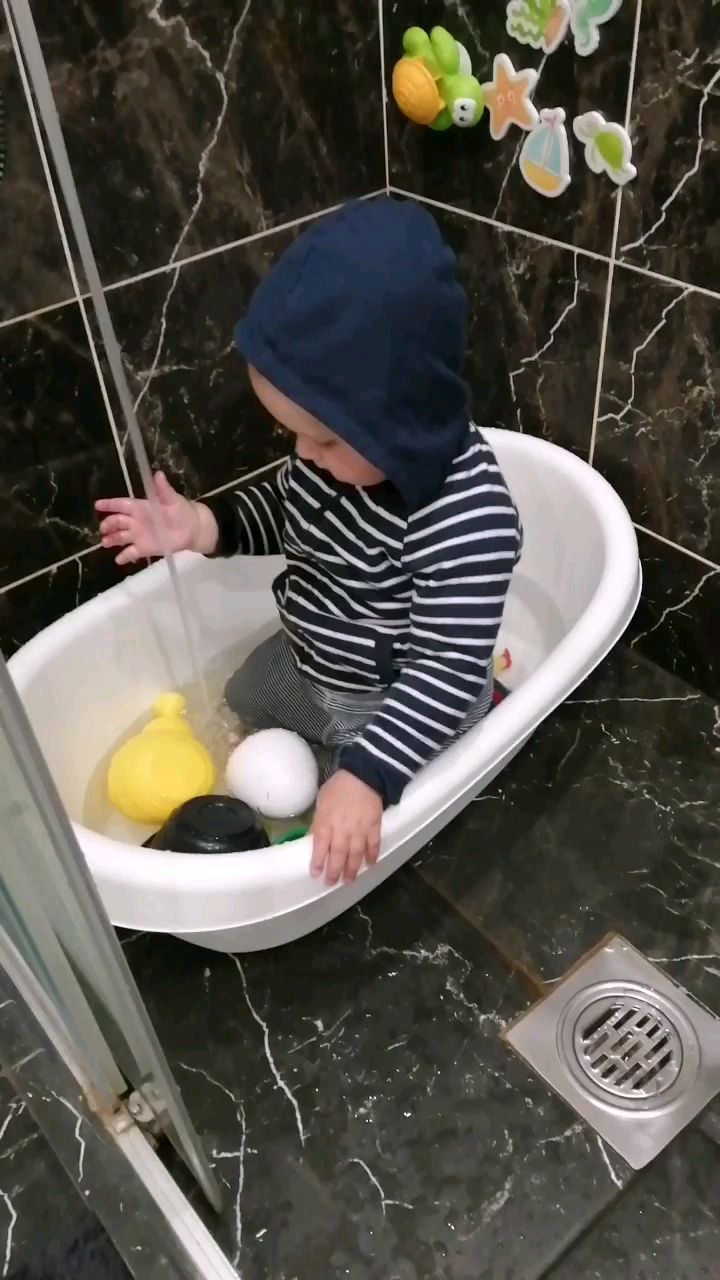 zhiliys в LOOKY. . null
