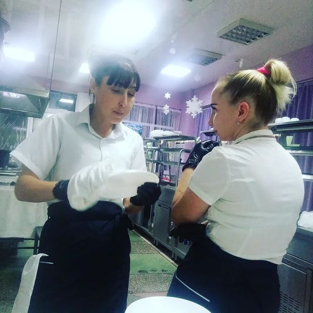 lelik_alena_25 в LOOKY. . Не скучный вечер!!Об...