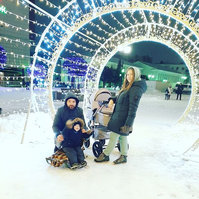 yukio_chi в LOOKY. #семья,#прогулка,#зима,#декабрь,#2021. Стараемся не отстава...