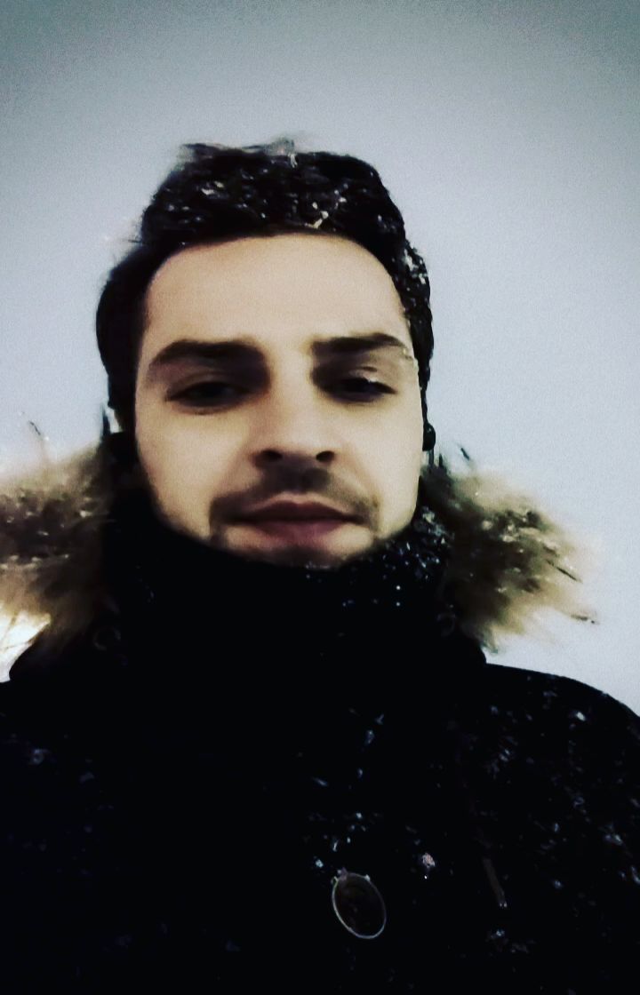 zhurabas в LOOKY. . Happy new year
Музык...