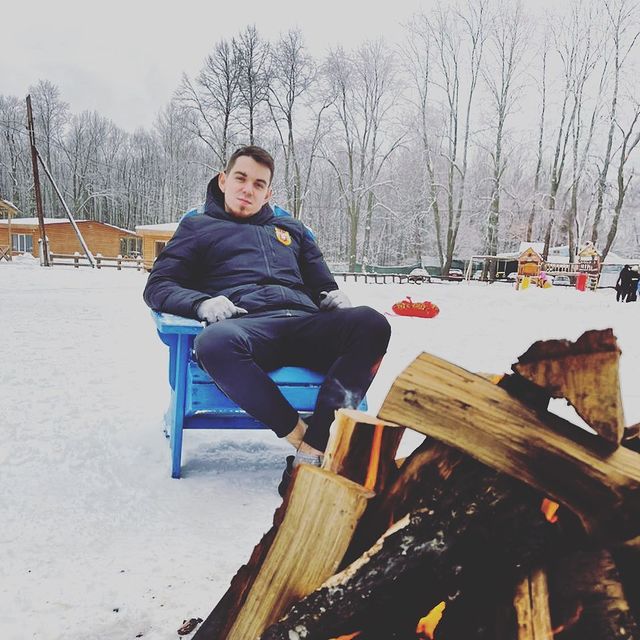 artem_19_8 в LOOKY. . Определить свою цель...