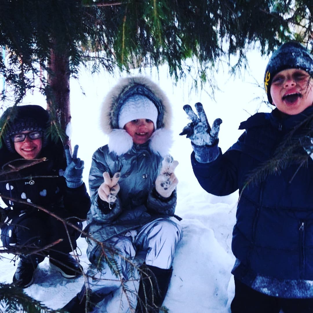 Дорвались до снега❄❄❄и мороз не страшен))