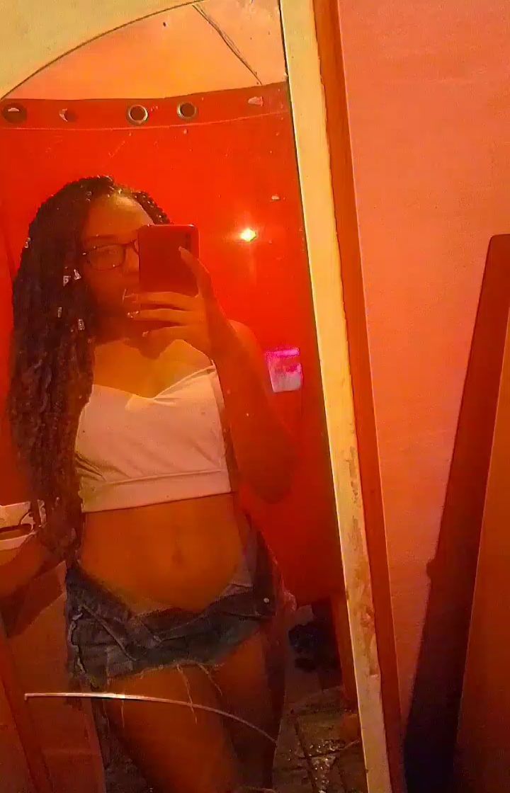 kaarolayne_bueno в LOOKY. . null