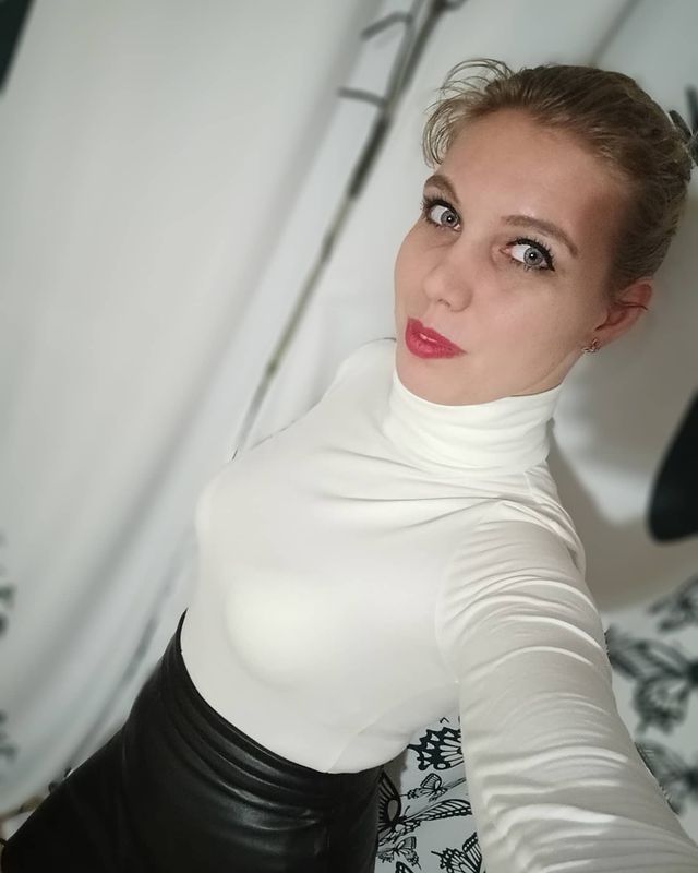 irina_irinka_irka в LOOKY. . Меня мало волнует, с...