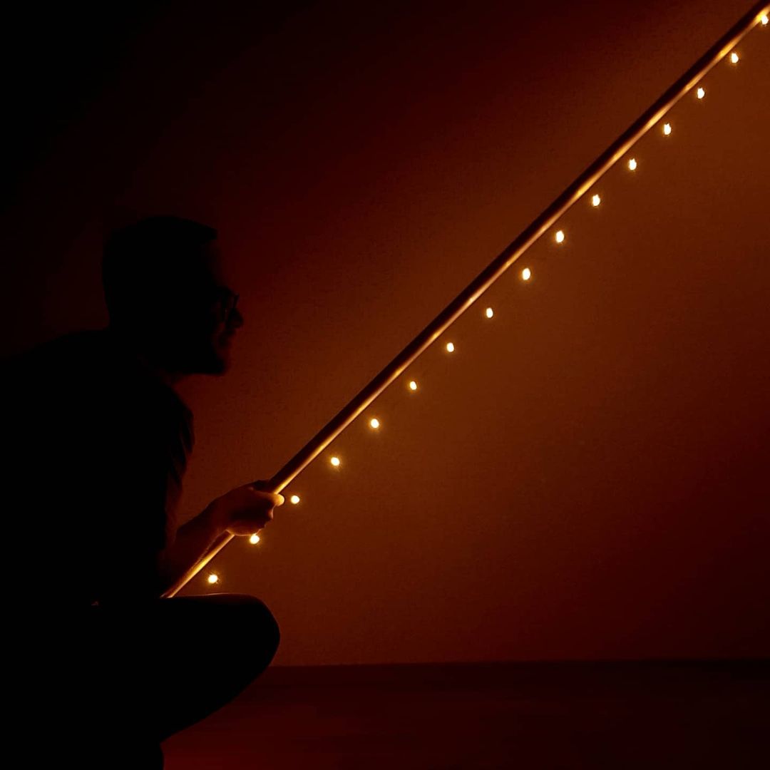 Playing with #light
Part 1
Ph. @error_97839
~~~~~~~~~
#silhouette #dark #darkness #lights #rod #man #boy #fun #followme #instalike #night #Russia #photoset
#силуэт #свет #гирлянда #темнота #огни #удочка #ночь #Россия #фотосессия