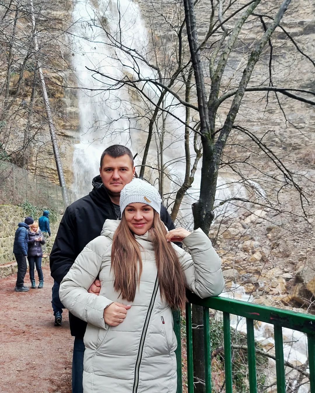 Еще одно красивое место Крыма мы посетили🥰
#отдыхслюбимыми❤️ 
#выходныессемьей #хорошовместе #учансу #водопадыкрыма #ялта #природапрекраснаиудивительна