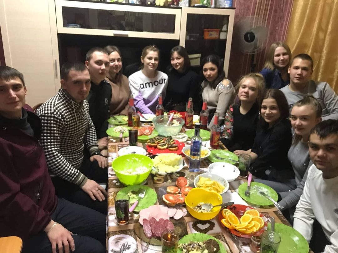 julia_gudkova99 в LOOKY — 🎂🥳🥳