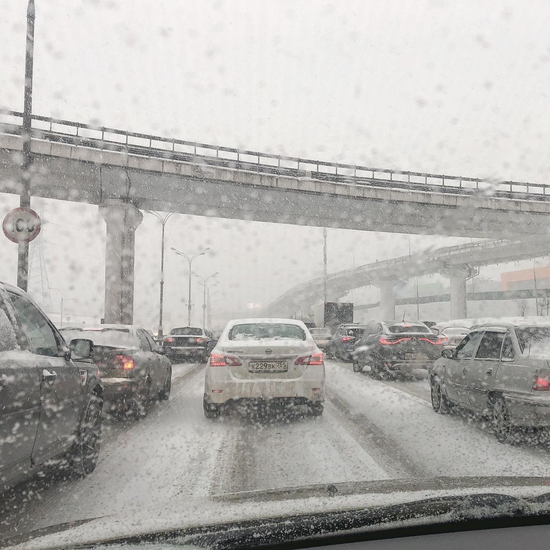otrip в LOOKY — Москва. МКАД. Снегопад. Очень внезапно. Никто не ожидал. Ава