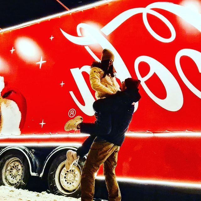 b._.a._.i в LOOKY. #делисьволшебством,#магиямомента,#москва,#паркгорького,#прогулка,#каникулы,#новогодниеканикулы,#отпуск,#выходные,#рождество,#праздники,#новыйгод,#новыйгод2022,#2022,#moscow,#christmas,#newyear,#newyear2022,#cocacola. #делисьволшебством #...