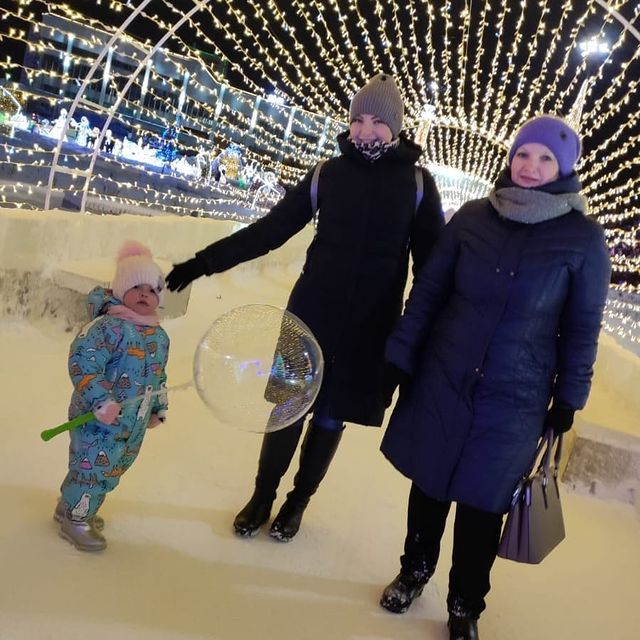 chaotig в LOOKY. #мэрия,#елкагорода,#челны,#мынаелке,#мороз,#новыйгод2022,#кофеекдлясогрева. Ууух,  нуу и морозяя...