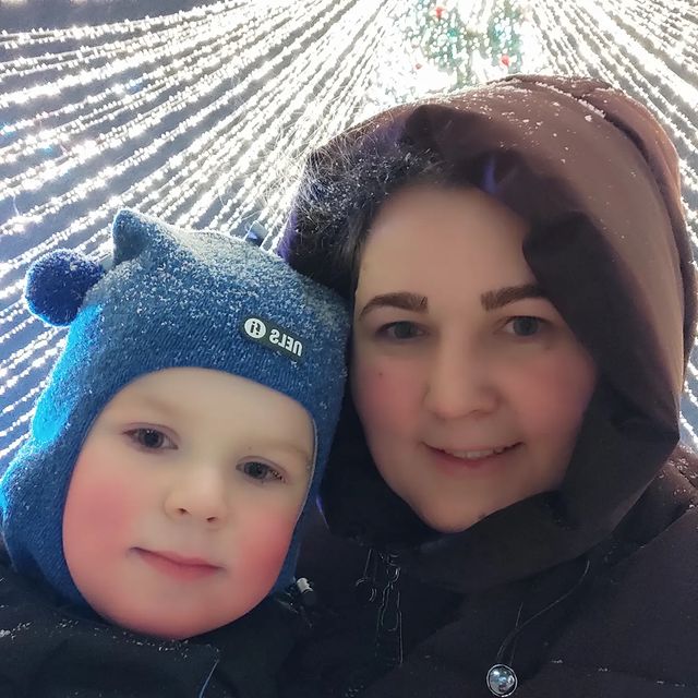 sivukhina_anna в LOOKY. #новыйгод2022,#Дмитров,#центральнаяелка,#зимавподмосковье. Наконец-то мама пока...