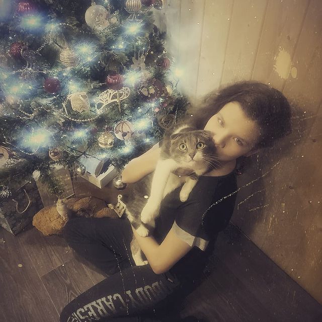 funtick_kot в LOOKY. . Друзья, всех с насту...