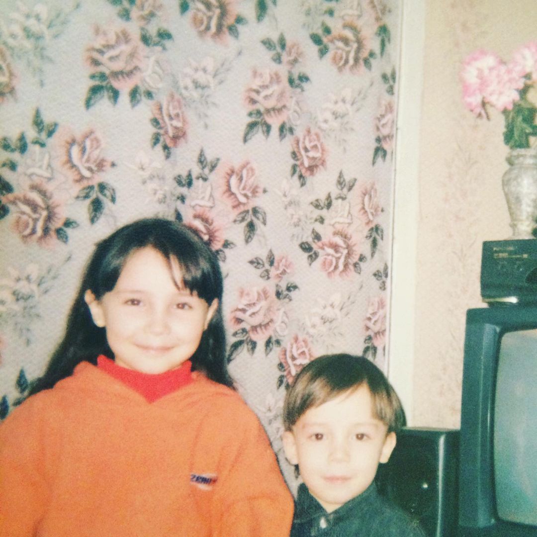 #RETROVIBE