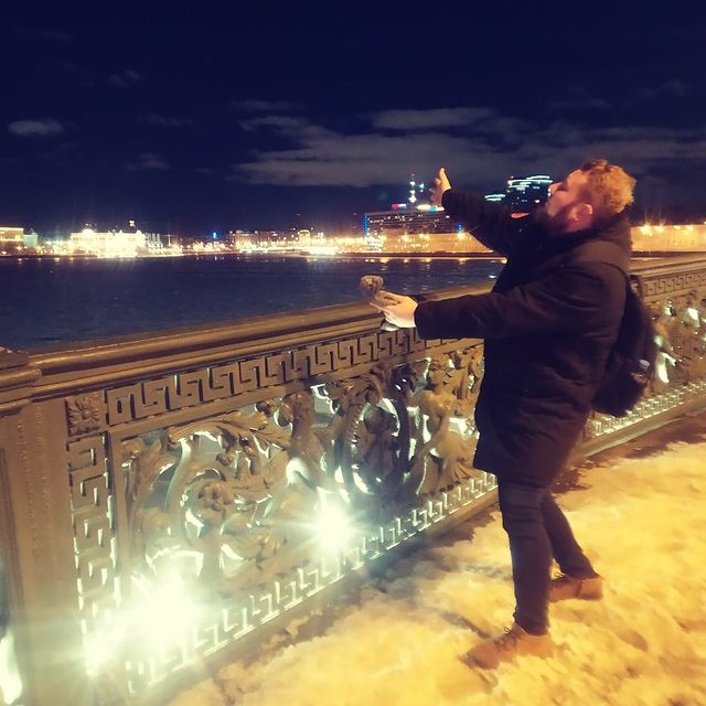 velis_max в LOOKY. . null