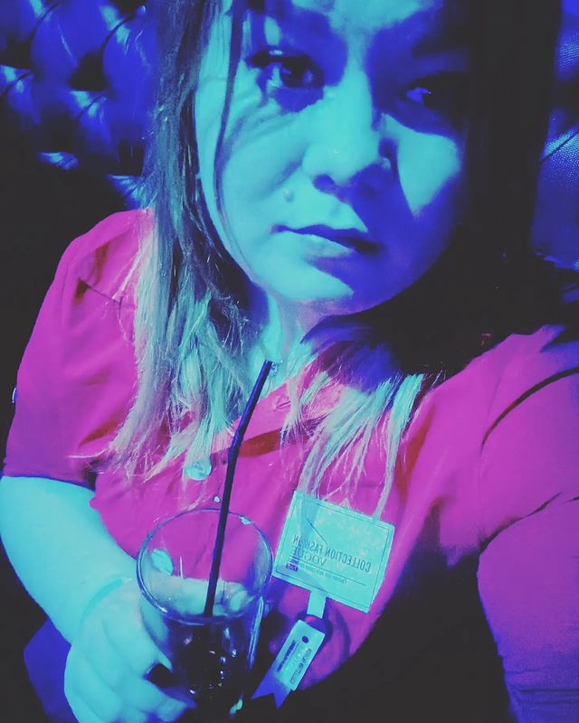 pudova__tatiana в LOOKY. . Зачем тусить, зачем ...
