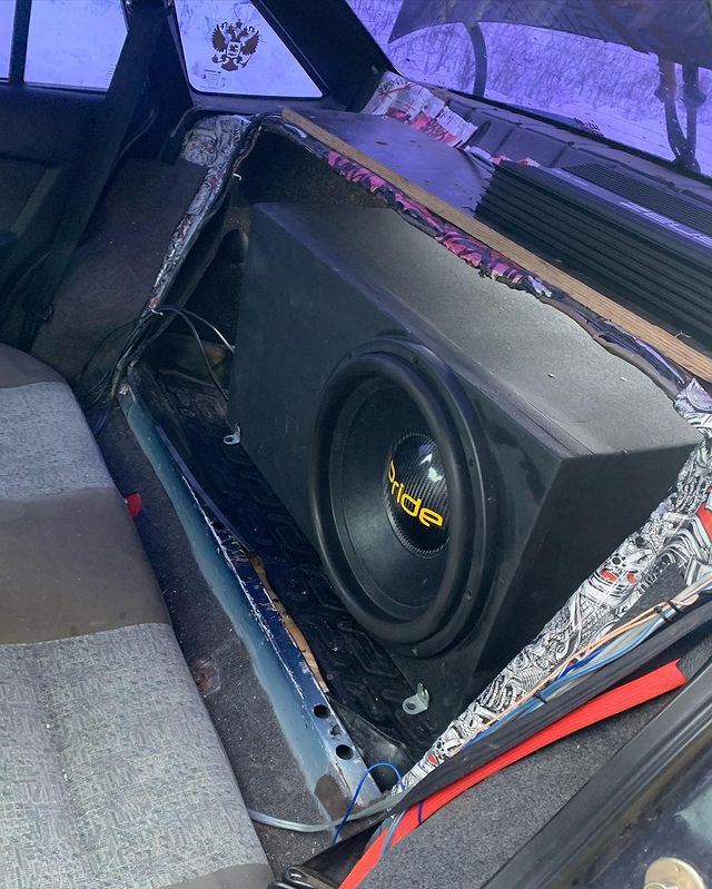 loud_czech в LOOKY. #автозвук,#деньгинаветер,#автозвук,#pride,#pridecaraudio,#151,#рез,#замер,#результат,#басуха,#подготовка,#sudwoofer. А это уже что-то, да...