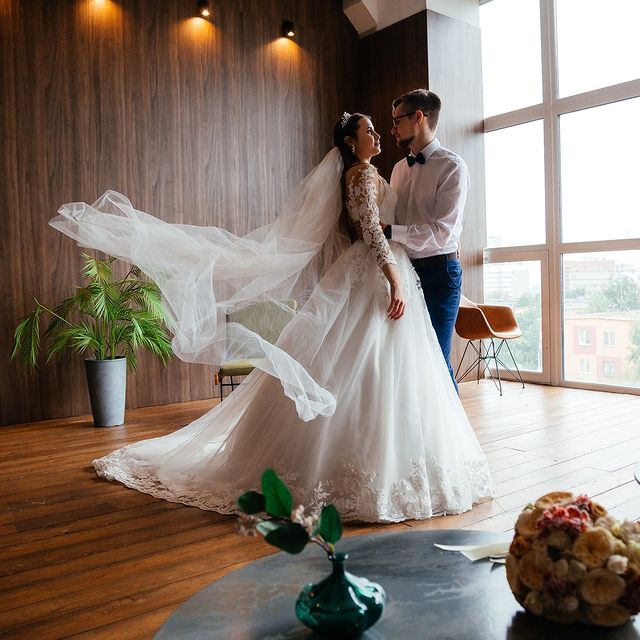 naugolnikov в LOOKY. #naugolnikov,#свадьба,#wedding,#невеста,#любовь,#москва,#love,#свадебныйфотограф,#жених,#фотограф,#weddingday,#праздник,#семья,#photographer,#красота,#счастье,#деньрождения,#фотосессия,#свадьба2022,#bride,#lovestory,#фото,#photo,#юбилей,#женихиневеста,#moscow,#follow. Хочу уже лето!😍🌞🔥...