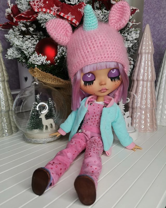 nadine.fleur.doll в LOOKY. #doll,#blythe,#blythedoll,#blytheclothes,#dollphotography,#customdoll,#blythemania,#blytherus,#blytherussia,#blue,#blonde,#блайз,#куколка,#кастомблайз,#блайзМосква,#блайзкастом,#подарокдочке,#подарокдевочке,#подарок,#чтоподарить,#подарокнановыйгод. Sold ❤️
#doll #blyth...