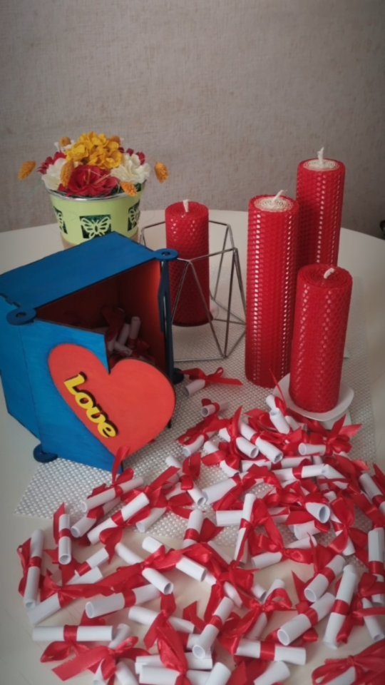 boxbylove.handmade в LOOKY. #boxbylove,#handmade,#giftbox,#boxbylovehandmade,#ручнаяработа,#любовь,#деньвлюбленных. Время для любви...

...