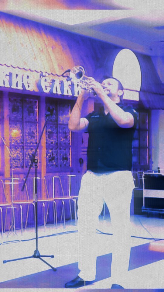 ilya.bronzov78 в LOOKY. #живойзвукспб,#trumpetlife,#свадьбаспб,#деньрожденияспб. Луч солнца золотого
...