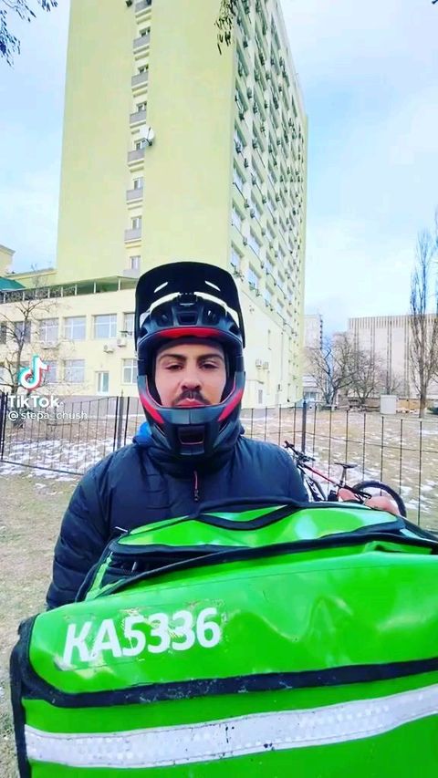 a.manas_uulu в LOOKY. #куреьрам,#дельвермария,#делверклаб. 🤣🤣🤣🤣 Куреьерский...