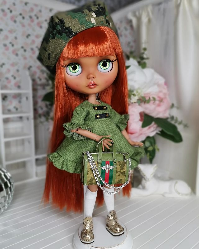 nadine.fleur.doll в LOOKY. #doll,#blythe,#blythedoll,#blytheclothes,#dollphotography,#customdoll,#blythemania,#blytherus,#blytherussia,#blue,#blonde,#блайз,#куколка,#кастомблайз,#блайзМосква,#блайзкастом,#подарокдочке,#подарокдевочке,#подарок,#чтоподарить,#подарокнановыйгод. Sold ❤️
#doll #blyth...
