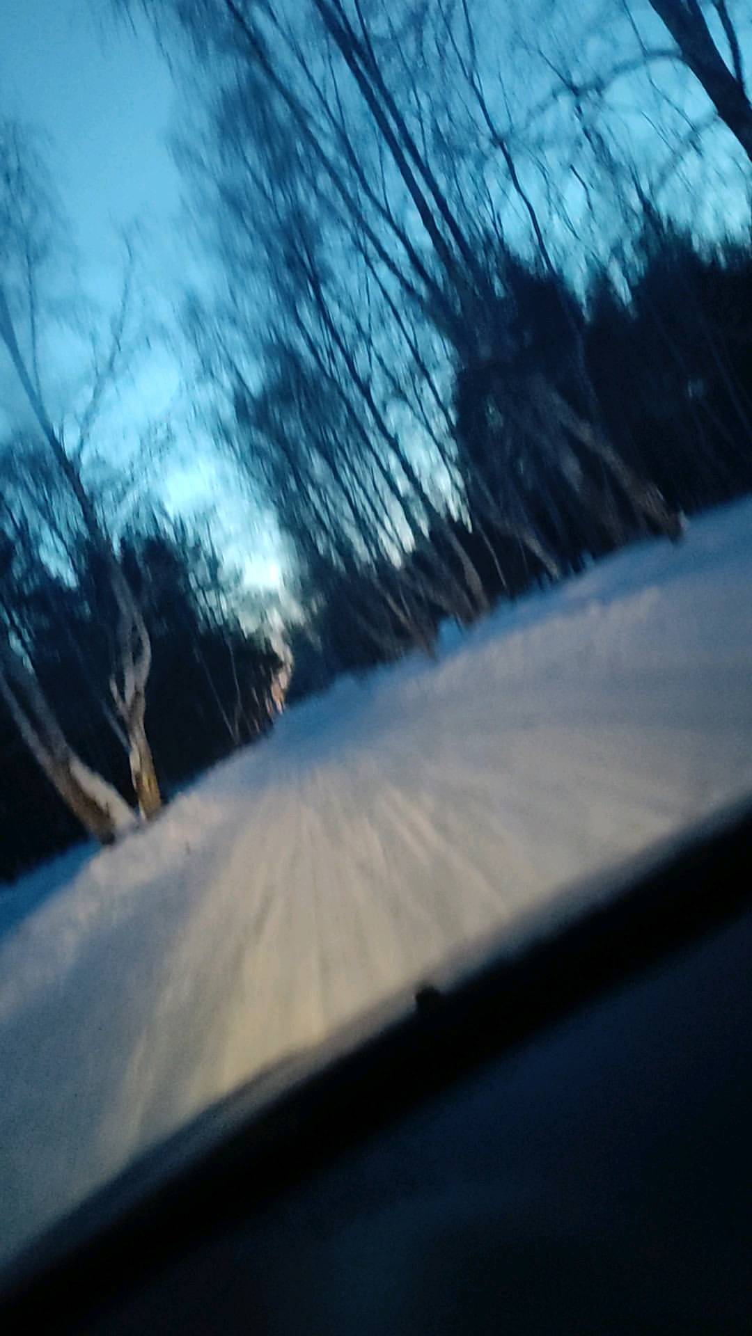 dokukinagalina в LOOKY. #🥰#лес#🌲,#2022,#кайфую,#ловлюмоменты,#февраль,#челябинск,#наслаждаюсь,#😊,#stop,#счастлива,#мамасына,#мамадочи,#люблю,#любима,#💞. «…Сложно передать сл...
