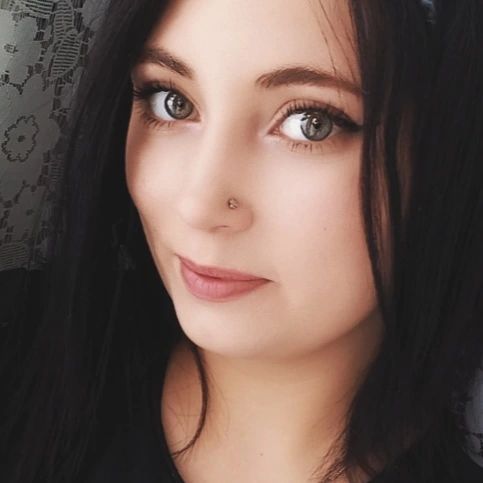 Когда ты счастлив-это видно по глазам ❤