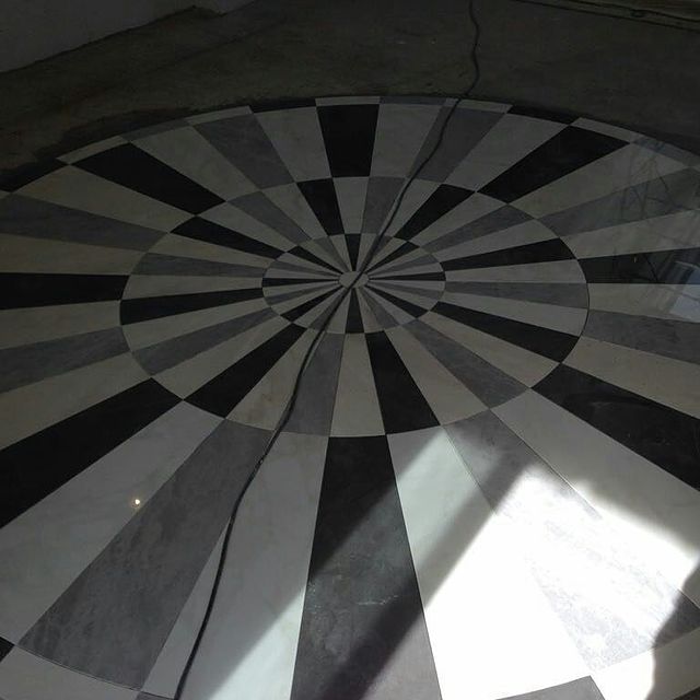 inmar_gidrojet в LOOKY. #панноизкерамогранита,#полизмрамора,#полы,#керамогранит,#полизкерамогранта,#дизайнинтерьрамск,#дизайнинтерьера,#дизайнинтерьерамосква,#мрамор,#оникс,#waterjet,#панноизмрамора,#marble,#панно,#гранит,#керамогранит,#пол,#гидроаброзивнаярезка,#гидроаброзив,#художестгенныеполы,#производствопанно,#granite,#panno,#полыназаказ,#ремонт,#стройка,#жк. Фото с объекта))) па...