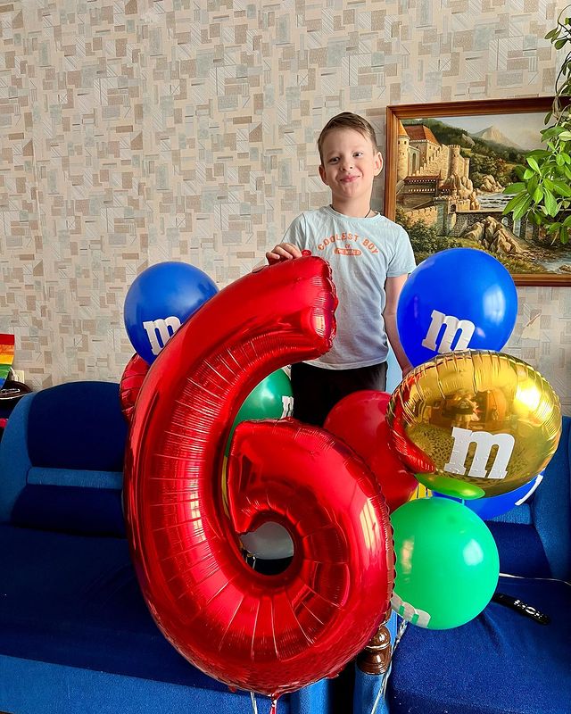 nikita_moi_kazan в LOOKY. #уменя,#праздник,#мой,#спасибо,#мама,#папа,#всемдобра. Моя 6-ка😎#деньрожде...