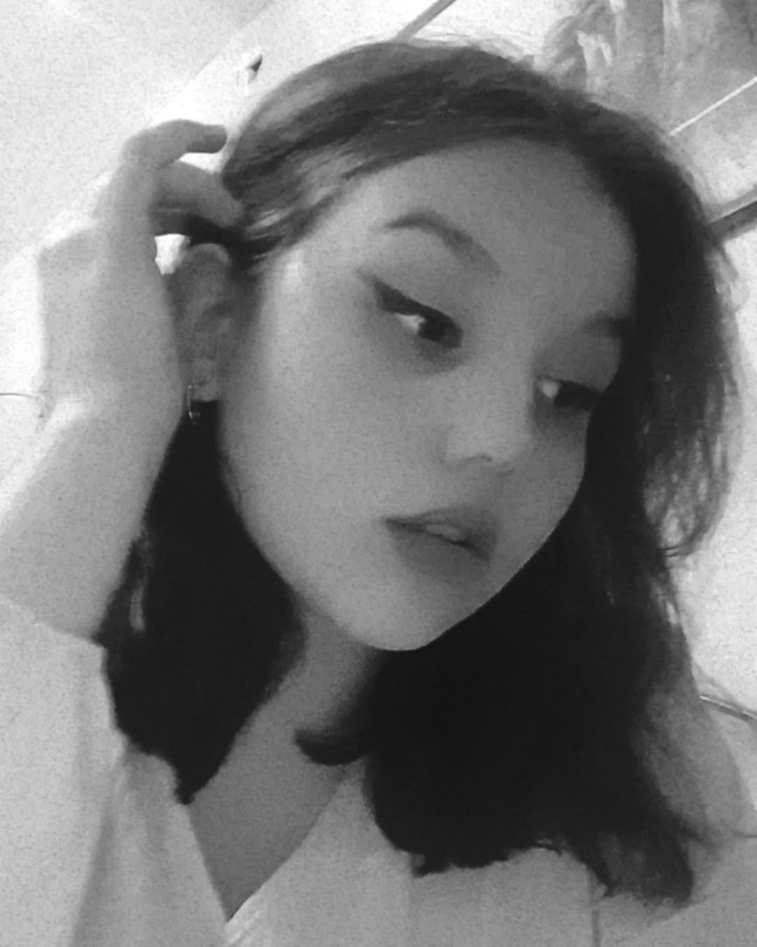 arinaaa_gamer in LOOKY. . 🌃