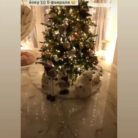novogodniy_eksklyziv в LOOKY. . На этой замечательно...