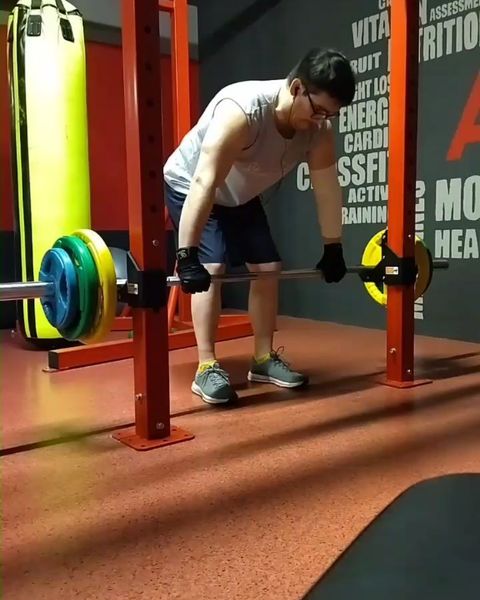 denis_deev10 в LOOKY. #качаяжелезо,#спортзал,#спорт,#тренировка,#москва,#атсфитнес,#штанга,#гантели,#тренажеры,#будьздоров,#хорошеенастроение,#делайкакя,#скоролето,#несдаюсь,#работаемдальше,#бодибилдинг,#позитив,#здоровоетело,#здоровыйдух. Работаем дальше. 💪 ...
