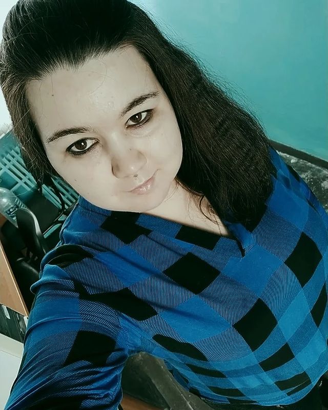 vale4ka1694 в LOOKY. #понедельникденьтяжелый#biutiful,#life#селфитайм📷✌😜#красивая🔥❤,#февраль2022🐯#скоровесна💐. Я не хорошая и не пл...