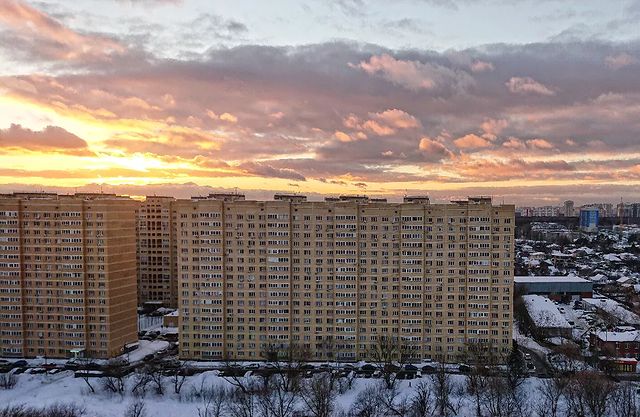 tchainka в LOOKY. #закат,#закатсегодня,#солнцезаходит,#sólarlag,#couchédesoleil,#sunset,#сансетошная,#видизокна,#унасна17этаже,#высокосижудалекогляжу,#прямщас. В ближайшее время я ...
