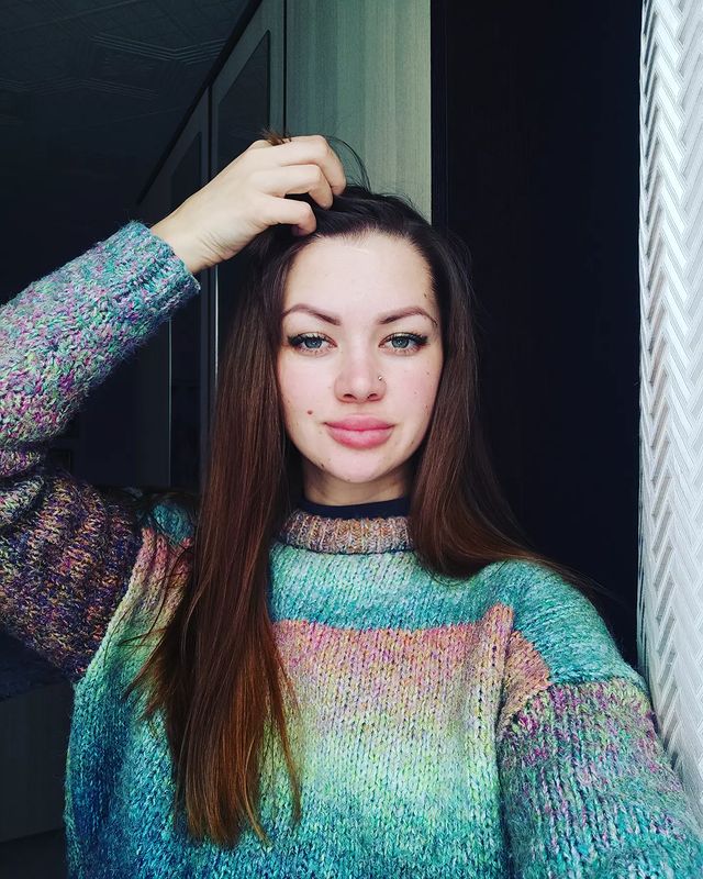 poli_ivanova87 в LOOKY. . null