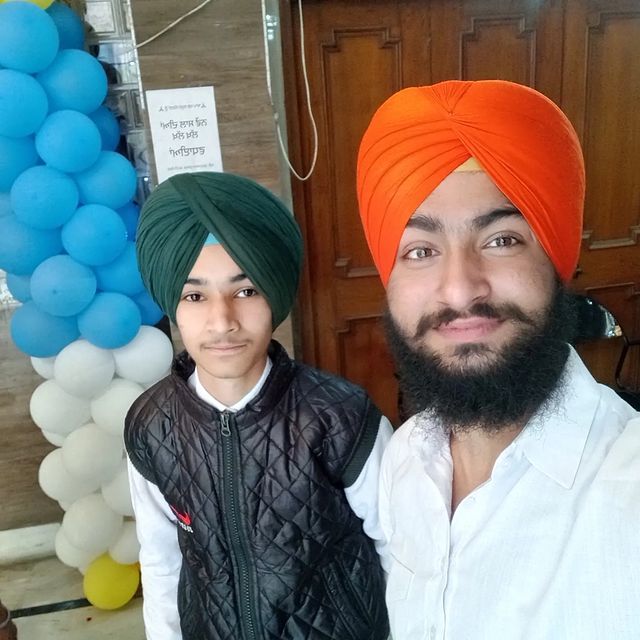 official_gurpreet.singh.12 в LOOKY. . null