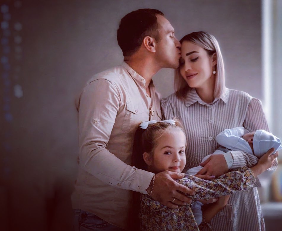 607_angel_ в LOOKY. #8летнашейсемье. #8летнашейсемье👨‍👩...