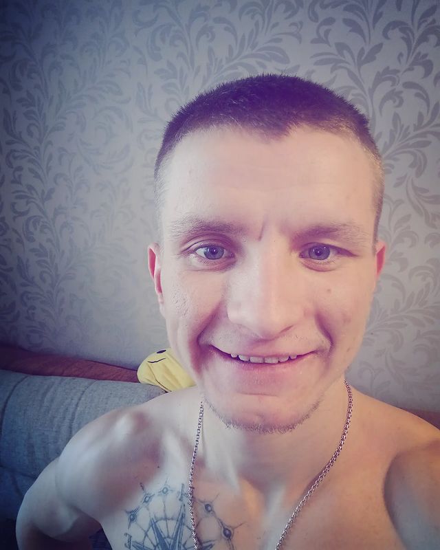 _yarik_volte9ps1k в LOOKY. . null