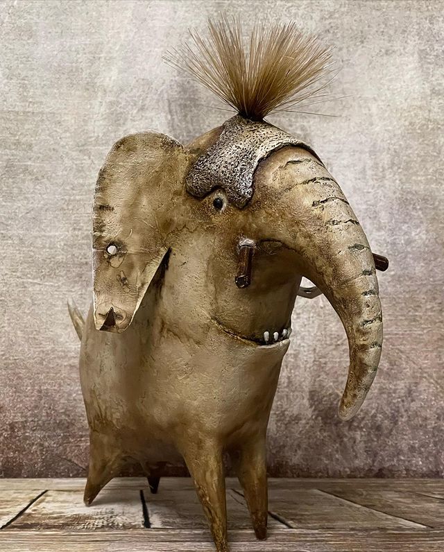 tsivetta в LOOKY. #tsivettaart,#папьемаше,#своимируками,#papermache,#handmade,#hechoamano,#ручнаяработа,#своимируками,#творчество,#творюдлядуши,#интерьернаякукла. Это мой второй слон ...