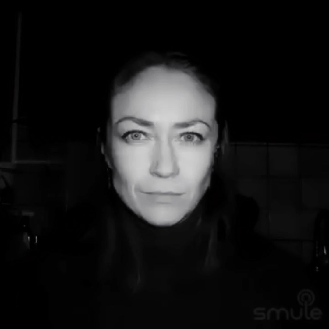 gfannylind_smule в LOOKY. #belarus,#gomel,#music,#songs,#singer,#vocal,#smule,#voice,#fairytale,#flyingship,#covid,#беларусь,#гомель,#музыка,#песни,#смуле,#вокал,#япою,#песняцаревнызабавы,#дунаевский,#энтин,#сказка,#летучийкорабль,#ковид,#люблюпеть,#нестесняйся. Болела "царским" вир...