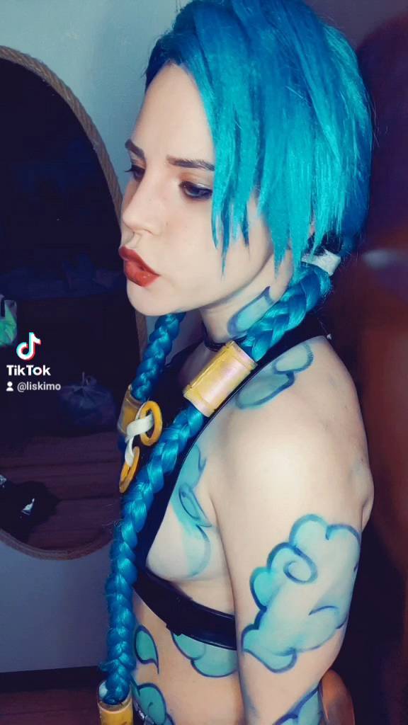 juliapyrinova in LOOKY. #leagueoflegendscosplay,#leagueoflegends,#arcane,#arcanelegends,#arcanejinx,#arcanejinxcosplay,#jinxcosplay,#jinxed,#jinx,#jincsarcane,#cosplaylol,#cosplay,#cosplayjinx,#cosplayleagueoflegends,#cosplaygirl,#косплейджинкс,#косплеерша,#косплей,#лигалегенд,#лигалегендкосплей,#лол,#джинкслигалегенд,#джинкс,#джинксаркейн. Мне так нравится это...