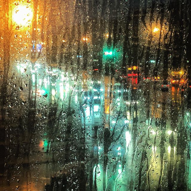 otrip в LOOKY. . В Москве снег с дожд...