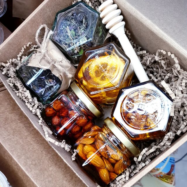 honey_from_a_bear в LOOKY. #орехивмеду,#орехивмедупермь,#орехивмедупермь,#полезнаясладостьпермь,#медпермь,#подаркипермь,#подарки,#подаркинаноыйгод,#пермь,#8марта,#23февраля,#шоколад,#пермь. А что ещё нужно для ...