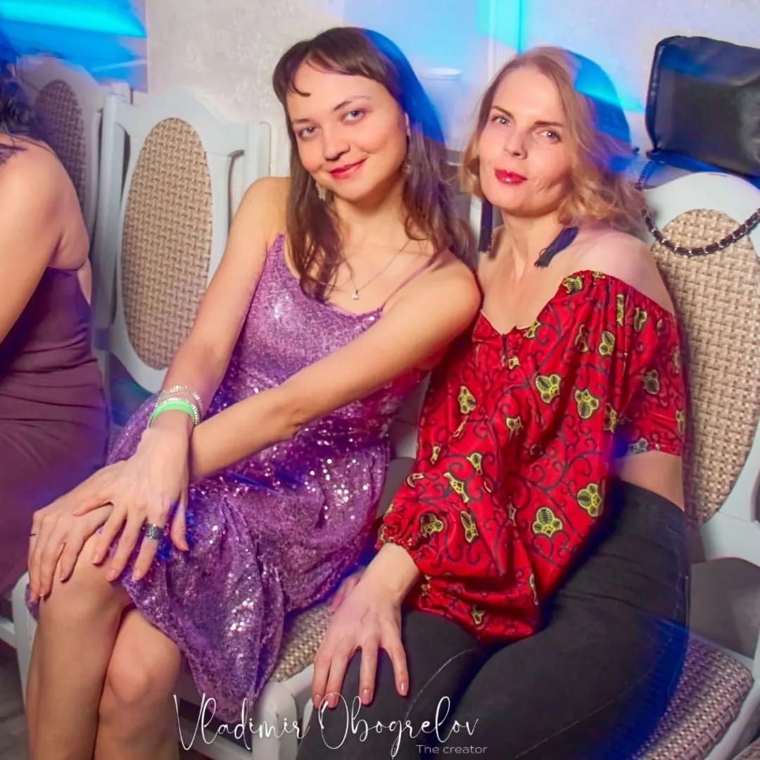 grandsuetin в LOOKY — Рядом с солнечным человечком @n.a.t.a.72 🤗

Purple вечеринк