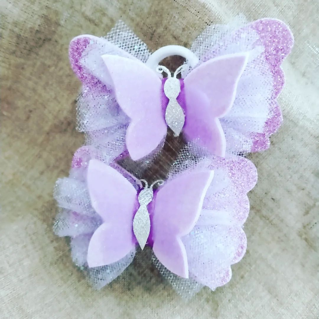 elizaweta_hm в LOOKY. #цветочки,#канзаши,#бантики,#резиночкм,#заколки,#бантики,#бантикидлядевочек,#ободкиручнойработы,#заколкиназаказ,#прядиволос,#изобильненскийгородскойокруг,#заколки,#длямаленькихмодниц,#фоамиранhandmade,#фоамиран,#блёстки,#длядевочек,#канзаши,#ставропольскийкрай,#школа,#школьнаяформа,#школьныебантики,#школьныеаксессуарыручнойработы,#новыйгод. Нежнейшие бабочки из...