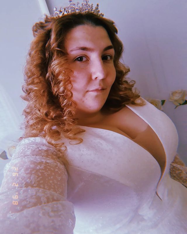 ostrovskaiasofia в LOOKY. . Теперь я жена💕