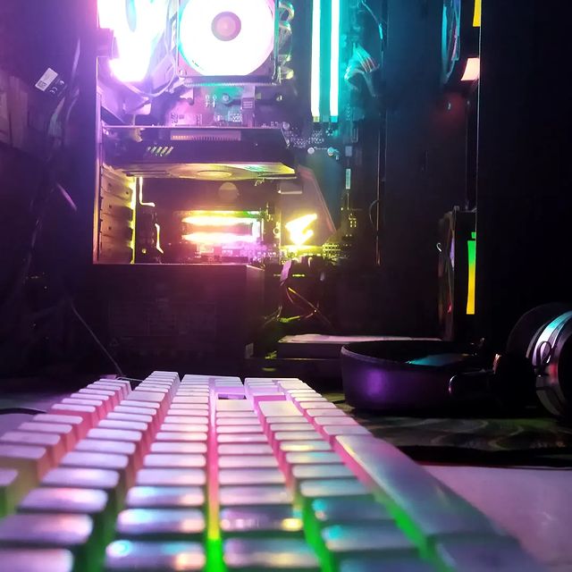 amirqulovmuzaffar в LOOKY. #gamepc,#gamer,#computer,#komputer,#youtuber,#game,#pubg. #gamepc #gamer #comp...